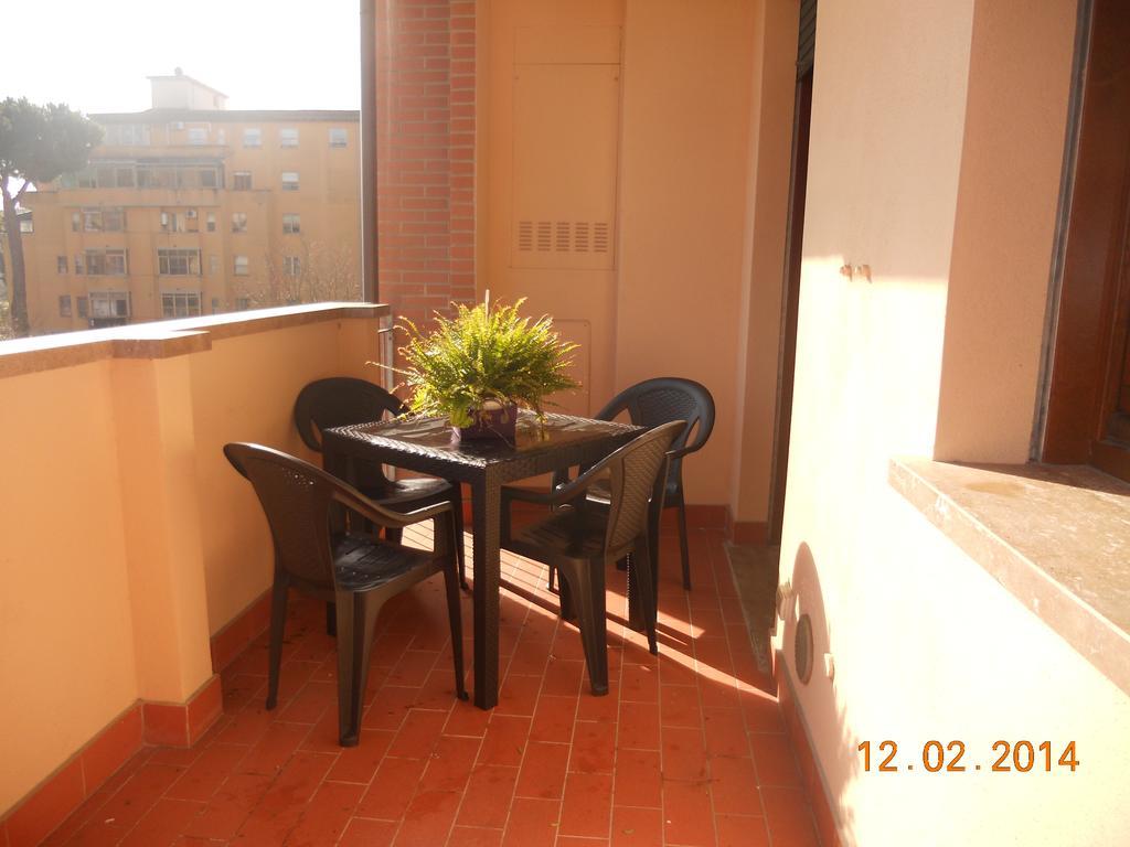 Apartment Via Delle Torri Pisa Rum bild