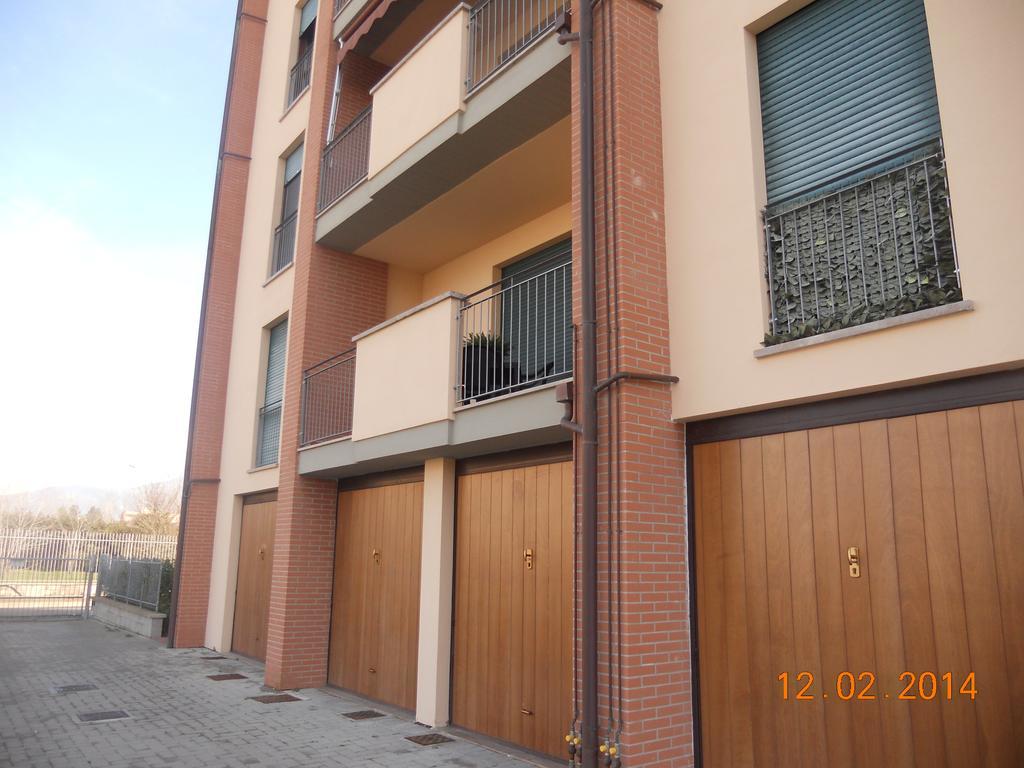 Apartment Via Delle Torri Pisa Rum bild