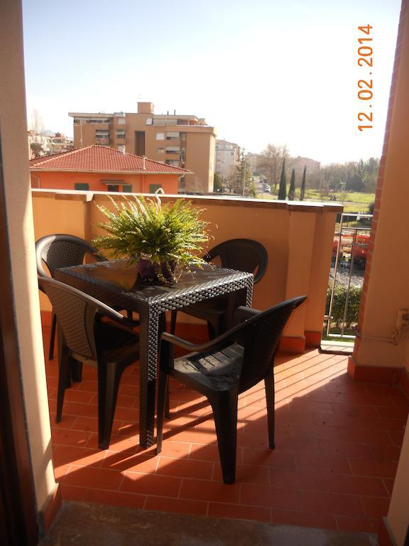 Apartment Via Delle Torri Pisa Exteriör bild