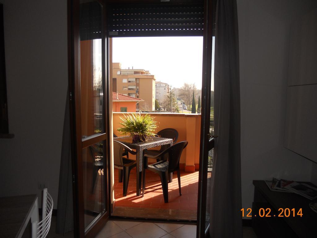 Apartment Via Delle Torri Pisa Exteriör bild